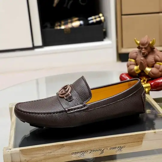 Gucci sz38-46 mnh0412